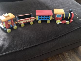 Vintage 1960’s Fisher Price Huffy Puffy Pull Train
