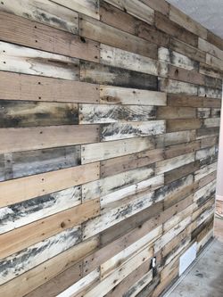 Pallet walls