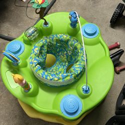 Baby Activity Station 