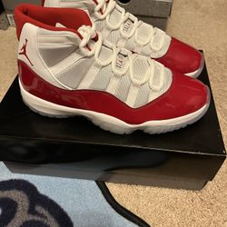 DS Jordan 11 Cherry 2022 Sz 10.5