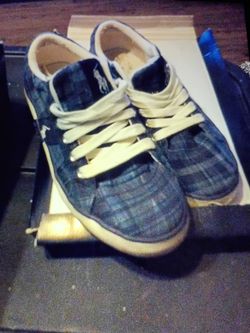 POLO RALPH LAUREN " INDIGO PLAID GILES " GRADE SCHOOL SNEAKERS SIZE 4. USED