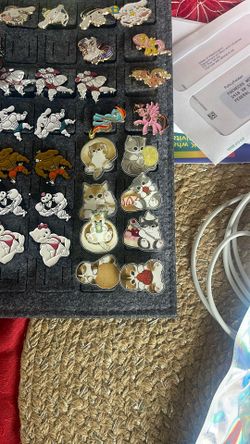 Mofusand Pins And Brooches