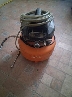 Air compressor