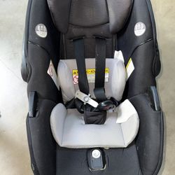 Evenflo Infant Car Seat W Base 