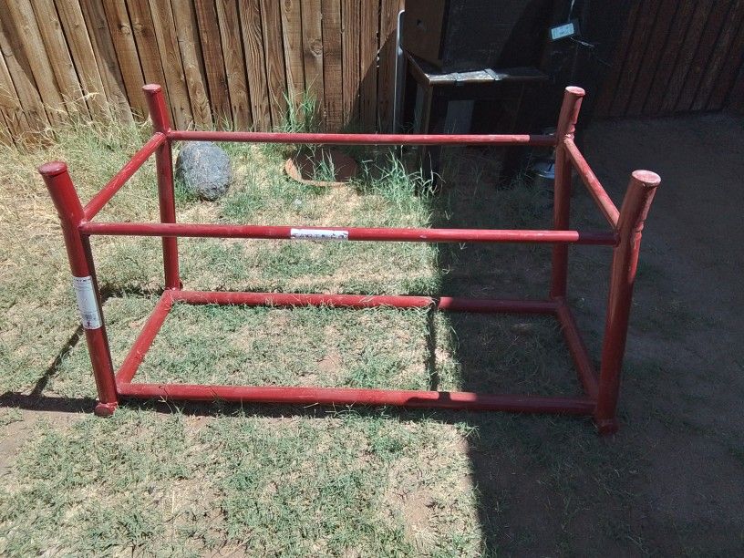 Tartar Large Oval 40gal Galvanized Stand 