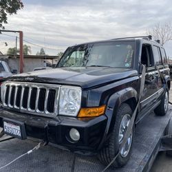 For Parts Only **2010 Jeep Commander**
