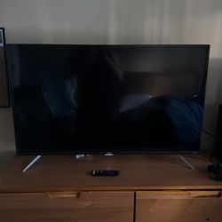 35” Roku Smart TV – Works Great, Ready to Go