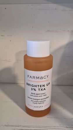 Farmacy brighten up dark spot toner