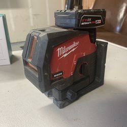 Mulwaukee Line And Plumb Point Laser Level