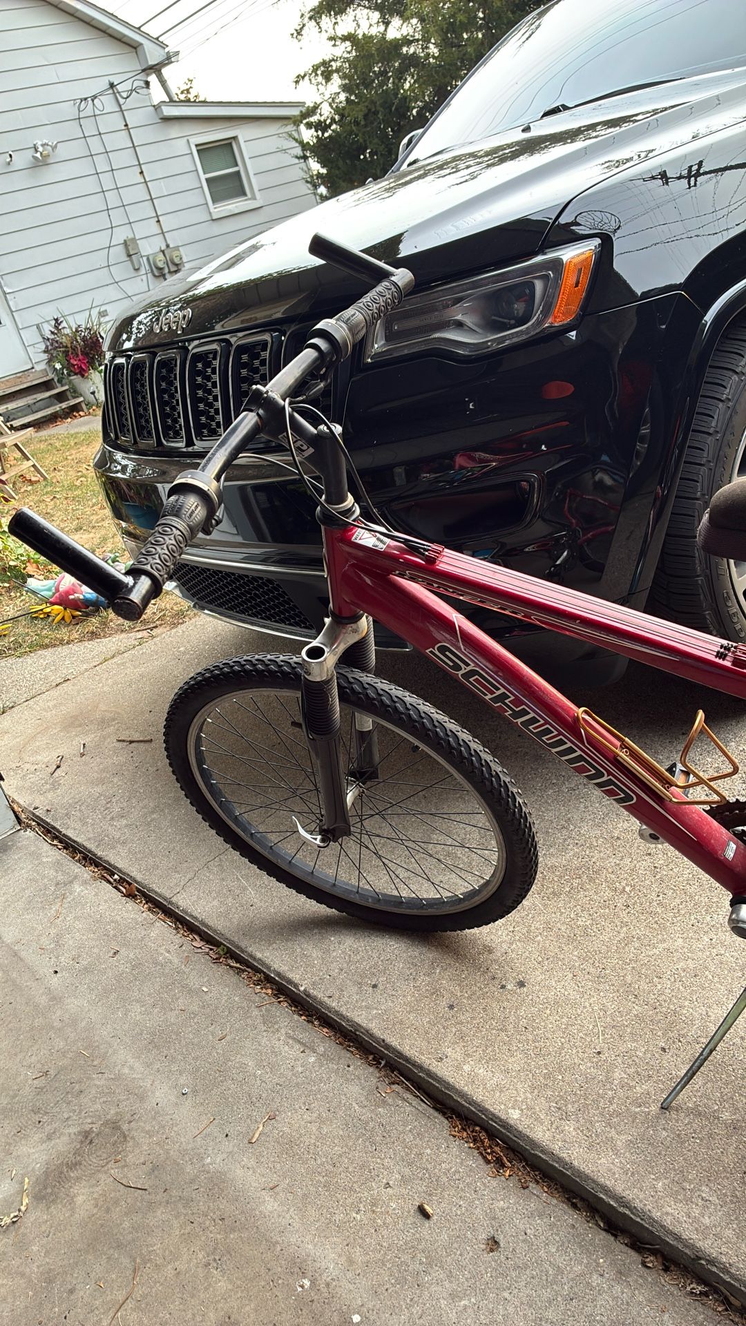 Schwinn 24 inch mountain bike