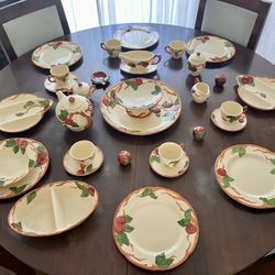 Vintage 1940s Franciscan Apple 31 Piece Dinnerware Set – Made in California
