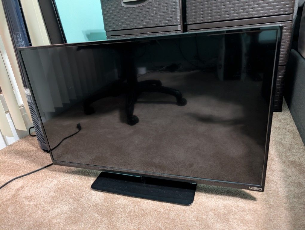 Vizio 32 Inch TV