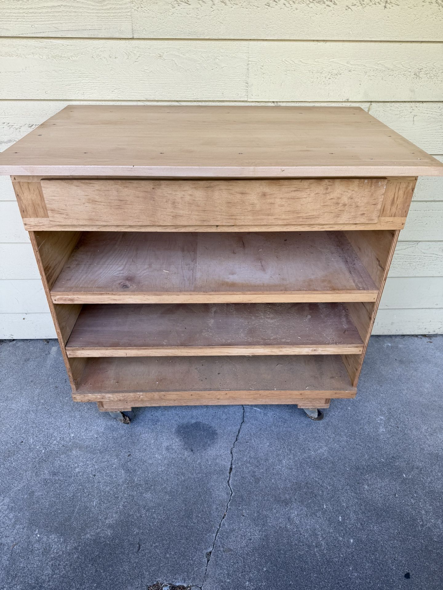 Mobile Work Bench
