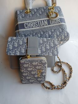 hands  bags