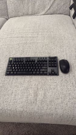 Logitech G915 TKL Keyboard & G305 Gaming Mouse