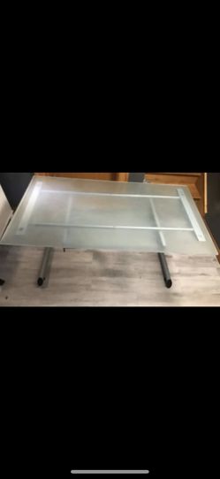 Glass Computer Desk w/Keyboard Dwar