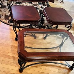 Set Of Three Coffee And Ends Table 