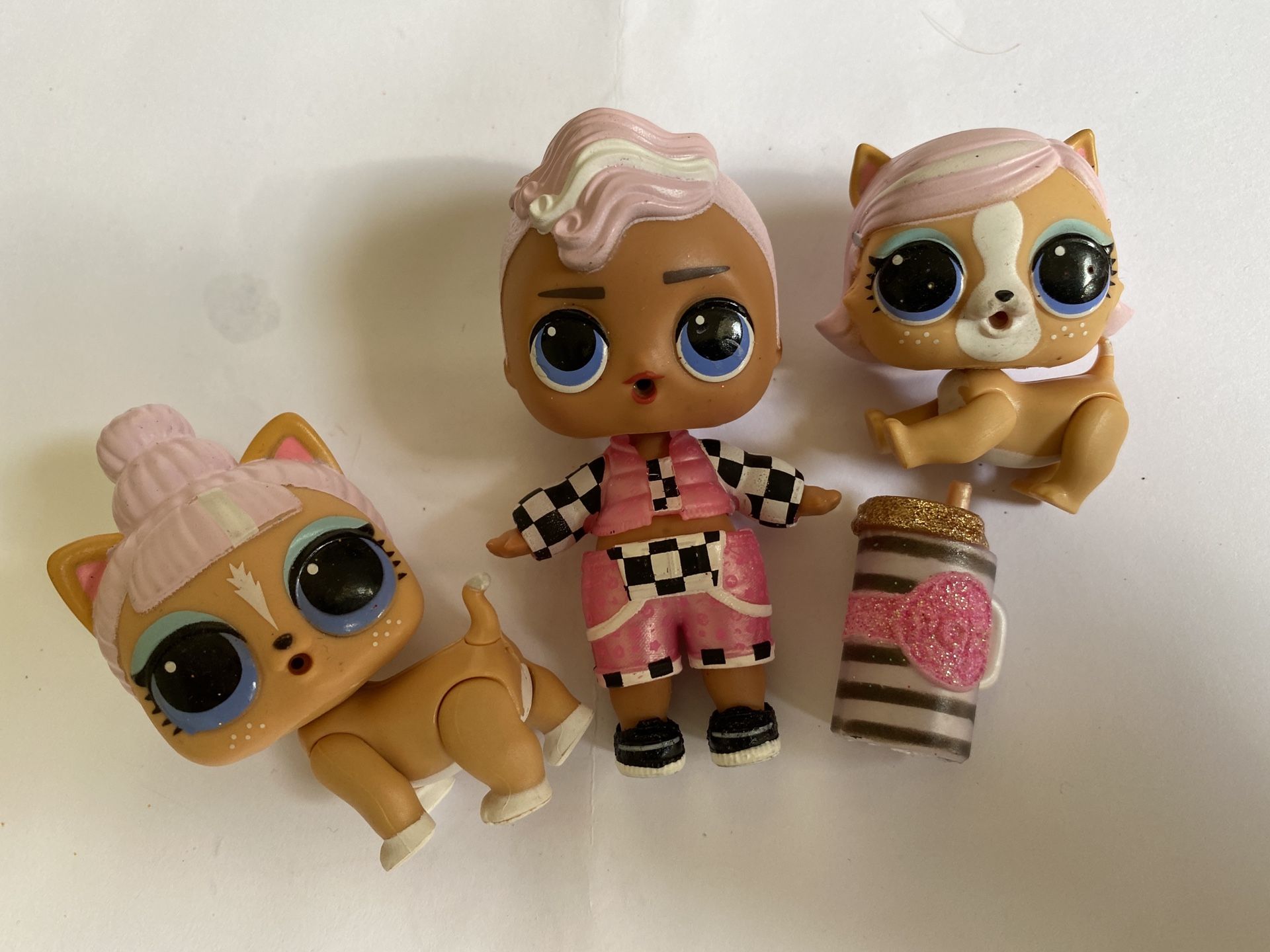 Lol Dolls lot of 3