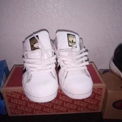 Adidas Superstar