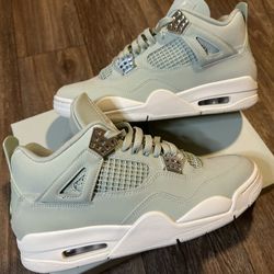 Jordan 4 Seafoam 