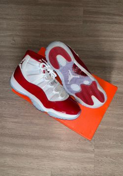 Air Jordan 11 Retro Cherry