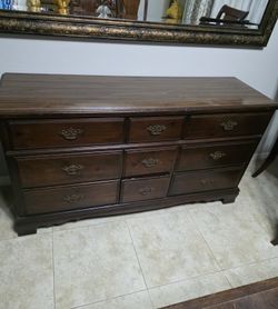 Dresser side table dining room