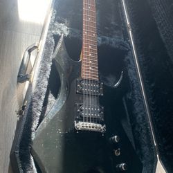 B.C Rich Warlock & Coffin case