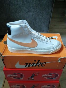 Nike blazer