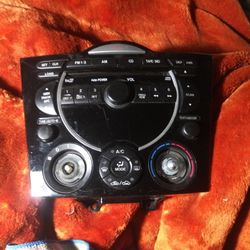 04-08 MAZDA RX8 RX-8 RADIO STEREO HEAD UNIT CLIMATE CONTROL