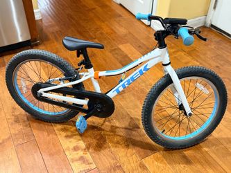 TREK PRECALIBER 20” KIDS BIKES