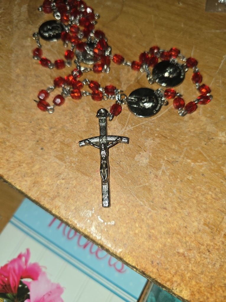 Commemorative Rosary With Red Beads And 5 John Paul 11 Medals Rare Vintage Rosary With Cross From Catholic Church