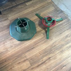 Christmas tree holders