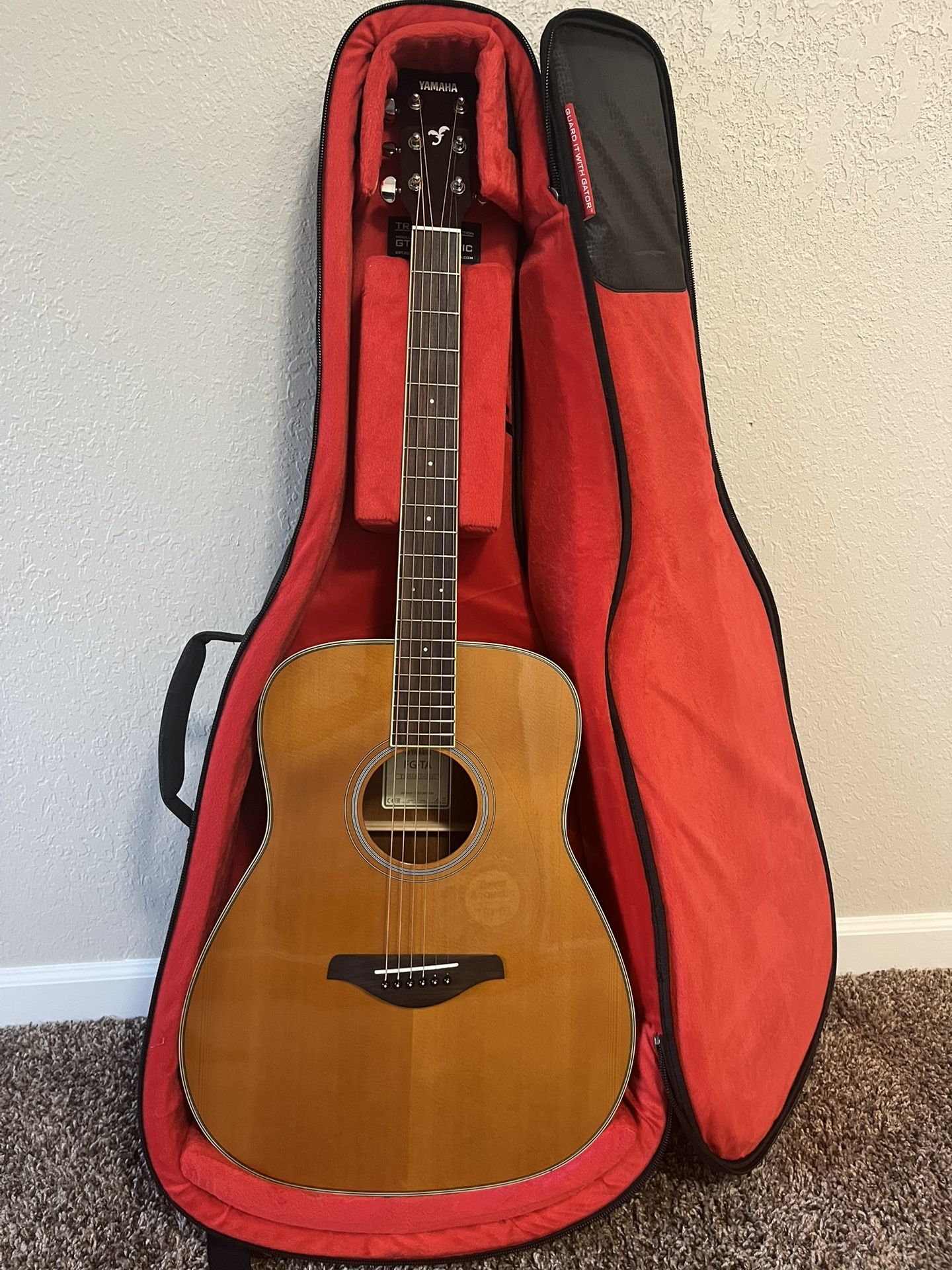 Yamaha FG-TA Transacoustic Dreadnought Acoustic-electric Guitar