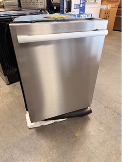 *OPEN BOX* Bosch 800 Series 24” Dishwasher w/ 3 Racks