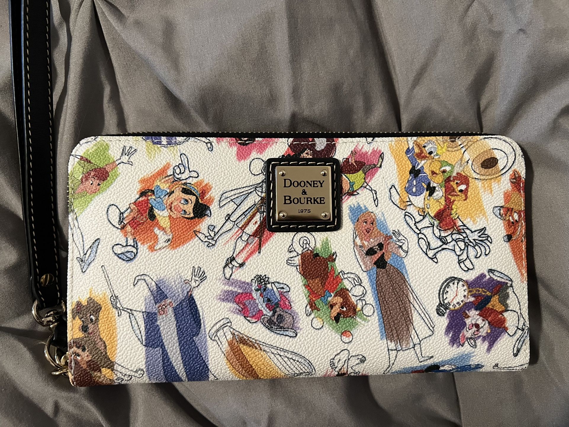 Disney Dooney & Bourke Ink & Paint Wristlet 