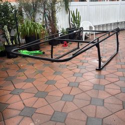 6’ Pies Ford Ranger Rack