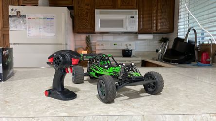 Trail chaser radio, Control 1:8 Vehicle