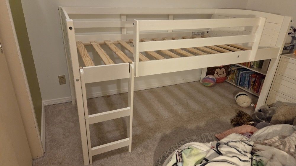 Loft Bed Louver Twin