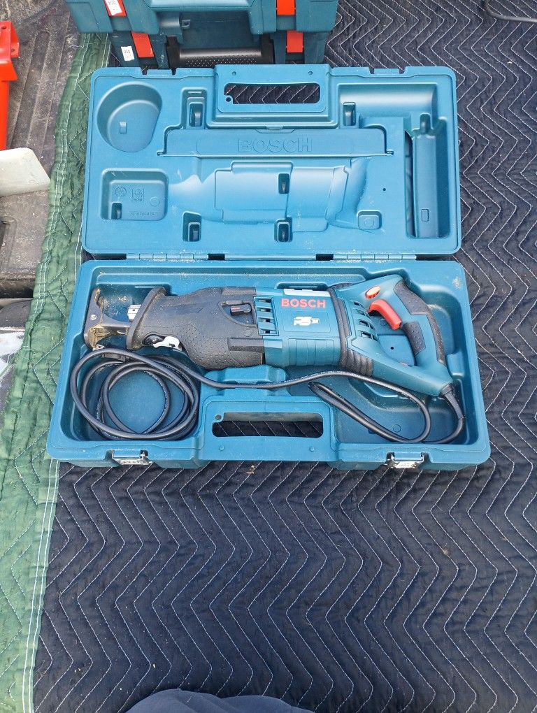 Bosch Rs35 Reciprocating Saw