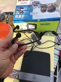 Bluetooth headphones with charger