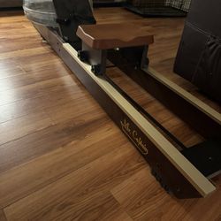 Mr. Captain rowing machine! Great condition - working by filling up the chamber with water. Must pick up!