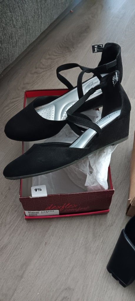 Flex Comfort Womens Heel