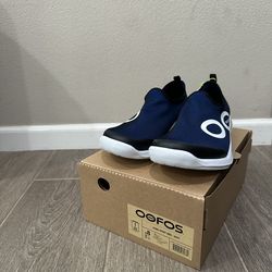 <NIB> OOFOS 00mg Sport (Size 8)