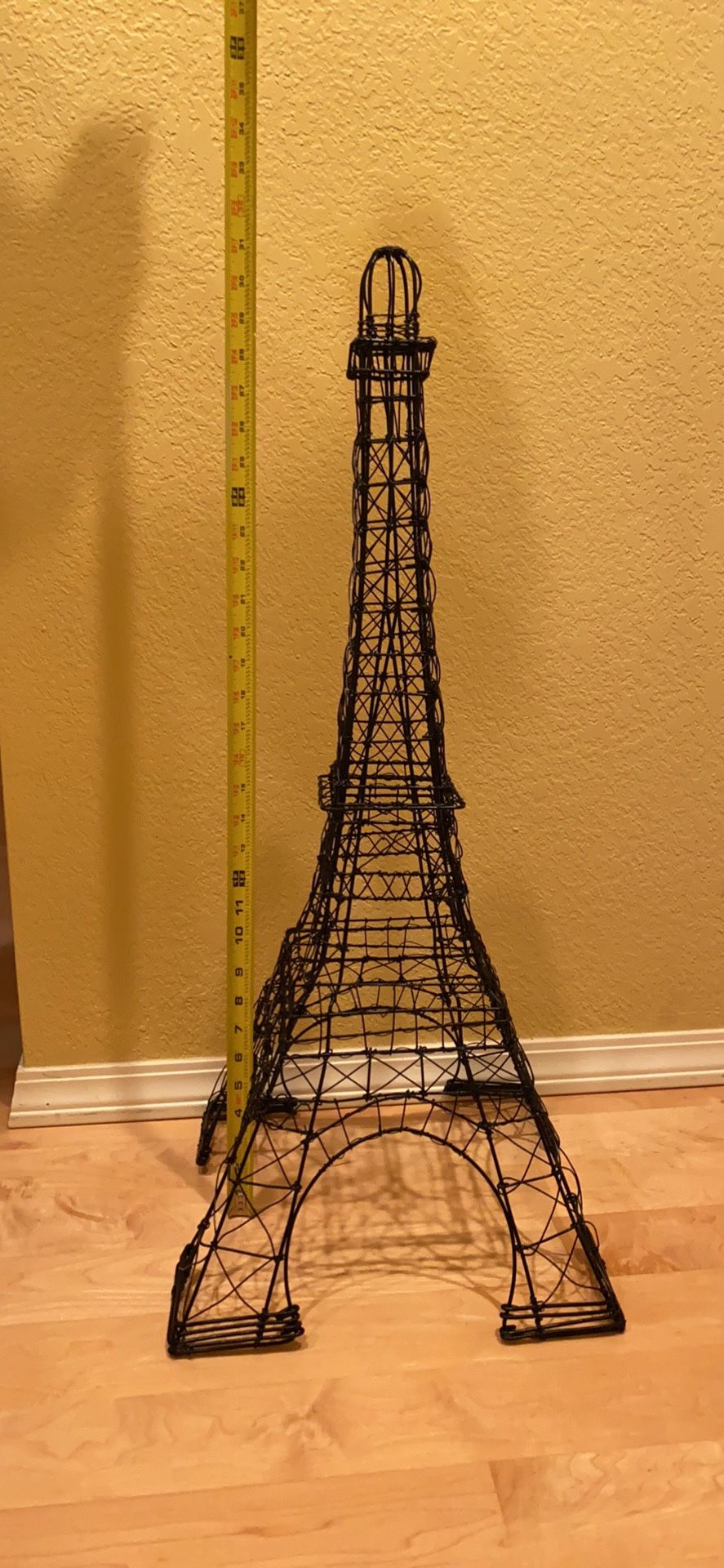 Large Decorative Eiffle tower