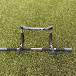 Pull Up Bar (for Doorway) 