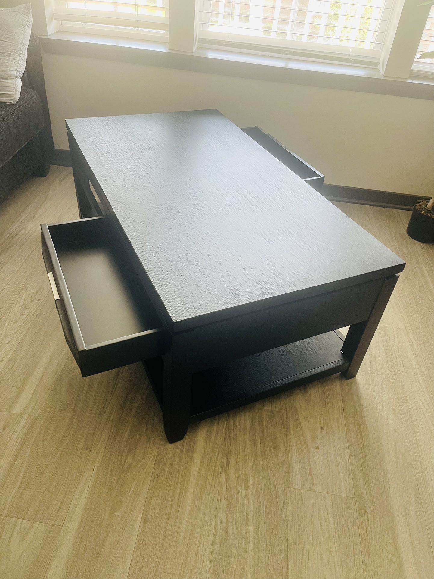 Modern Black Coffee table 