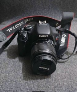 Canon EOS Rebel DSLR Camera with 18-55mm Lens