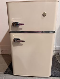 Insignia Mini Fridge for personal use