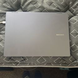 Samsung Galaxy Book4 Pro 360 2in1