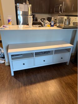 White TV/entertainment stand
